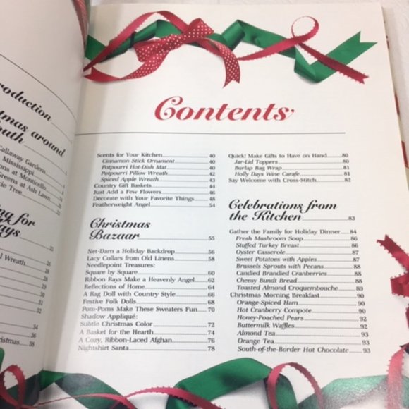 Vintage Christmas Books: Southern Living 1985 Better Homes & Gardens 1995 - Picture 12 of 16